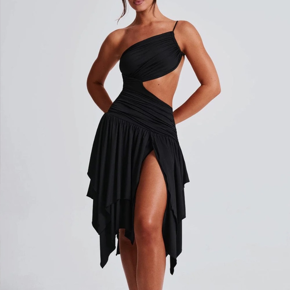 BNWOT Black Baby Boo Emeline Cut Out Dress XS - Picture 4 of 4